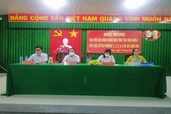 Đại biểu Hội đồng nhân dân tỉnh Trà Vinh khoá X, đơn vị thành phố Trà Vinh tiếp xúc cử tri phường 1, 2, 3, 4, 5 và xã Long Đức.
