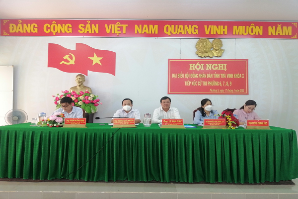 Đại biểu Hội đồng nhân dân tỉnh Trà Vinh khoá X tiếp xúc cử tri các Phường 6, 7, 8, 9 thành phố Trà Vinh.