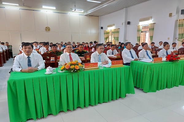 Thành phố Trà Vinh tổ chức hội nghị sơ kết giữa nhiệm kỳ thực hiện Nghị quyết Đại hội Đảng bộ thành phố lần thứ XII, nhiệm kỳ 2020 – 2025