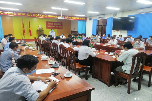 Uỷ ban nhân dân thành phố Trà Vinh tổ chức hội nghị tổng kết tình hình thực hiện nhiệm vụ phát triển kinh tế- xã hội năm 2021 và triển khai tình hình nhiệm vụ năm 2022
